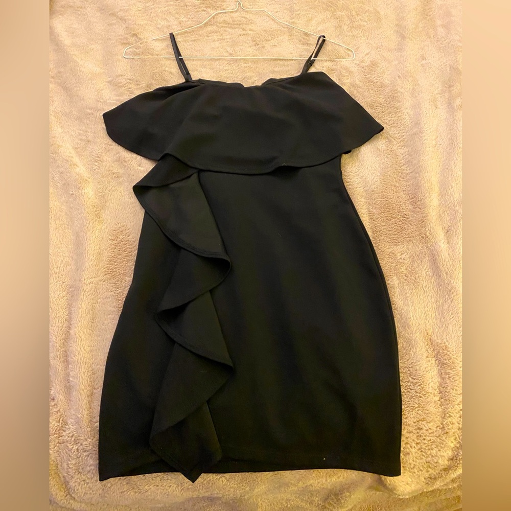 Black Homecoming Dress Size medium 🖤